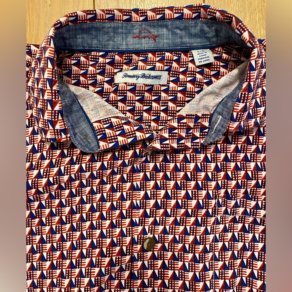 Tommy Bahama 100% Silk Men's Shirt, Size Large, Nautical Flag Pattern, Wood